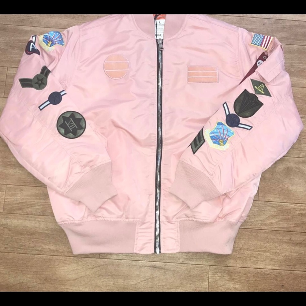 Jackets, - Picture 2 of 5